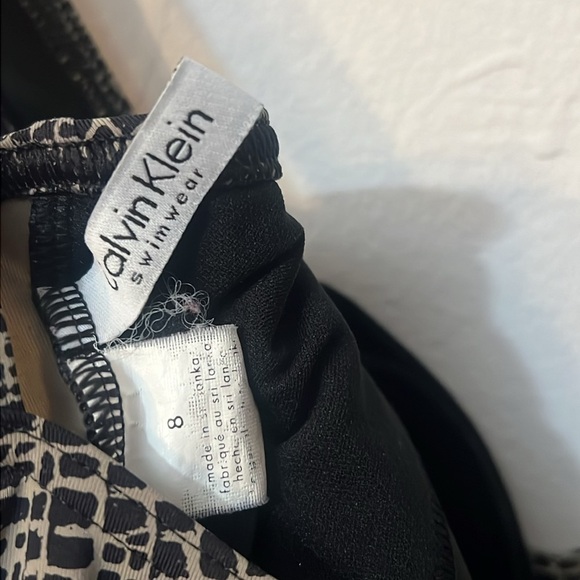 Calvin Klein swimwear animal print size 8 - Picture 7 of 10